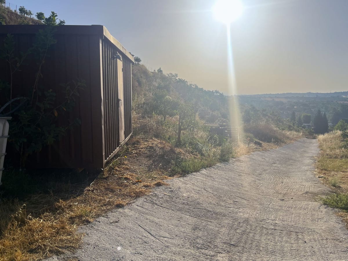 Kavel van 18.000 m² met avocado- en fruitboomgaard in Alhaurín el Grande in Alhaurín el Grande - foto 8