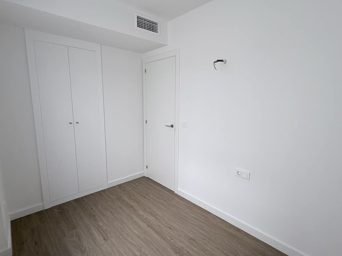 2 bedroom Apartment in Fuengirola in Fuengirola - foto 6