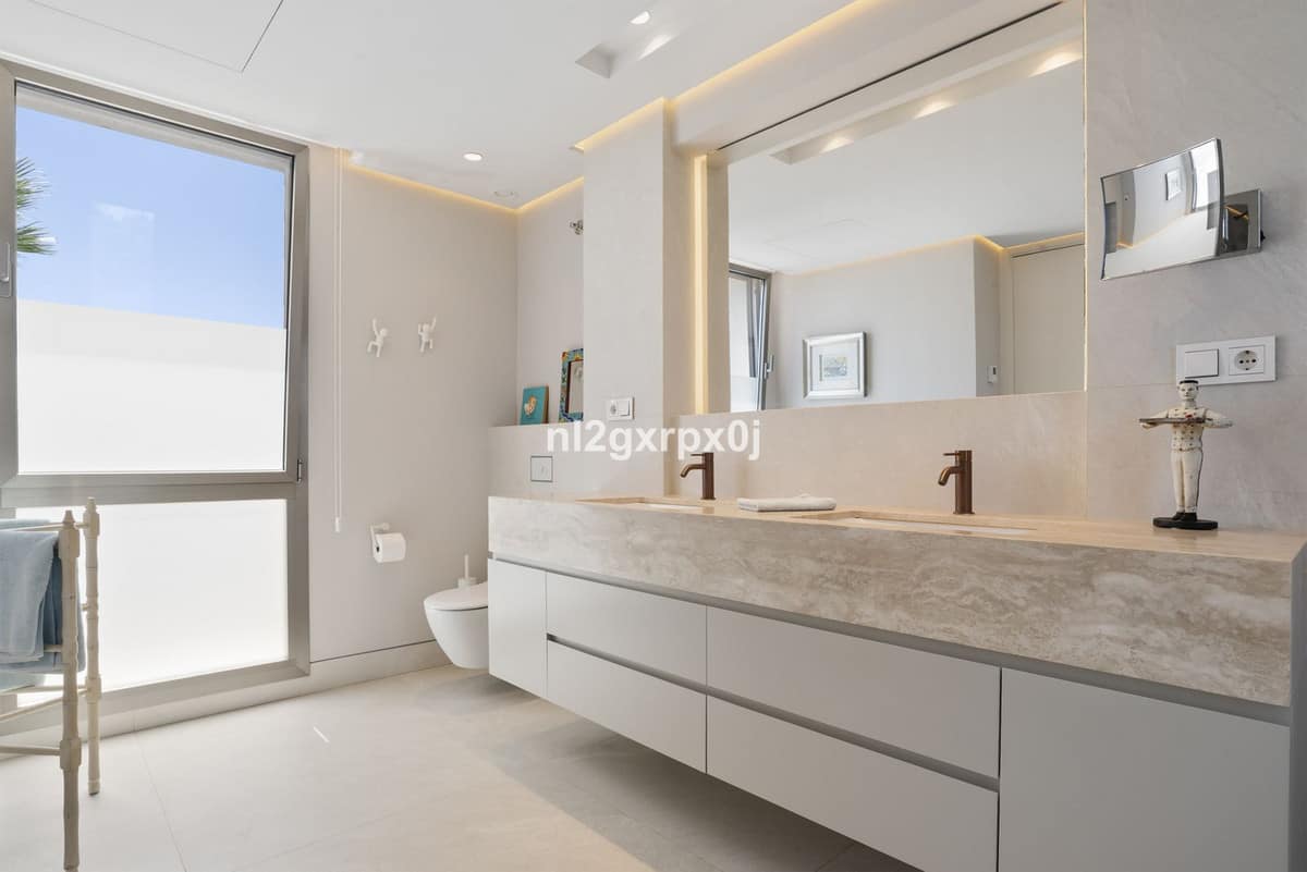 3-slaapkamer villa in Marbella in Marbella - foto 11