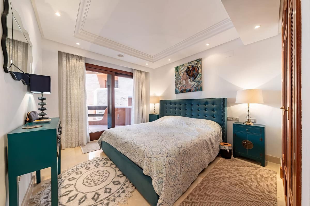 3-slaapkamer appartement aan het strand met overdraagbare toeristenvergunning | New Golden Mile, Estepona in New Golden Mile - foto 11