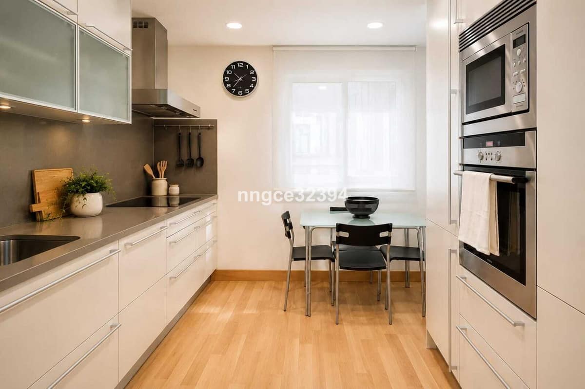 Drie-slaapkamerappartement in Estepona in Estepona - foto 9