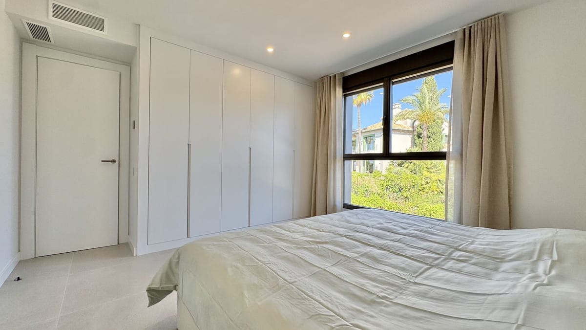3 bedroom Apartment in Selwo in Selwo - foto 18