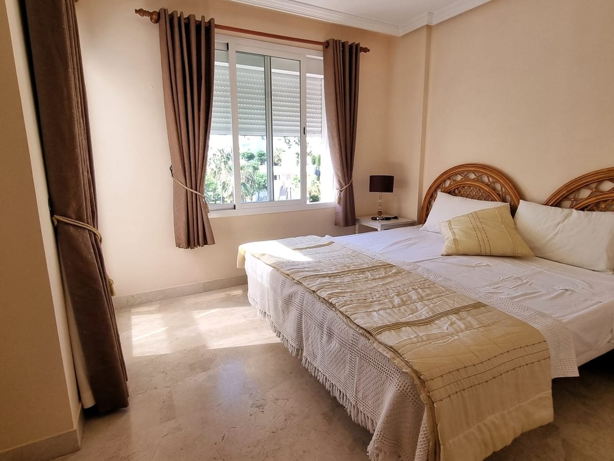 2 bedroom Apartment in Selwo in Selwo - foto 15