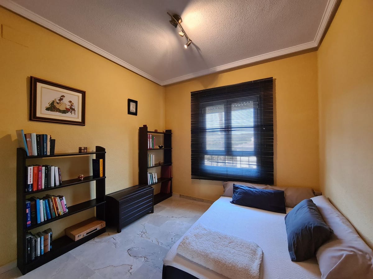 Villa met 3 slaapkamers in La Duquesa in La Duquesa - foto 17