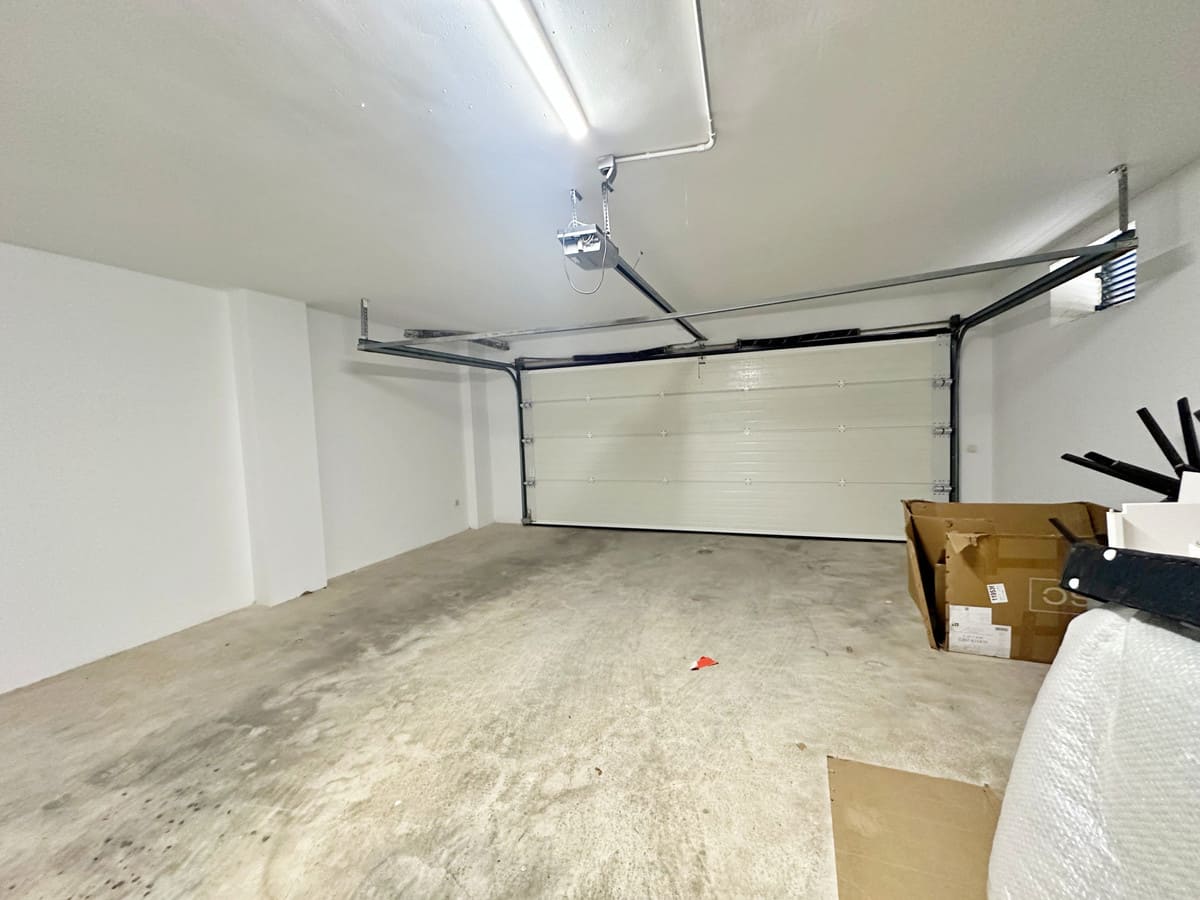 Ruime 3-slaapkamer villa in Benahavís, Puerto de Los Almendros, met panoramisch zee- en bergzicht in Benahavís - foto 16