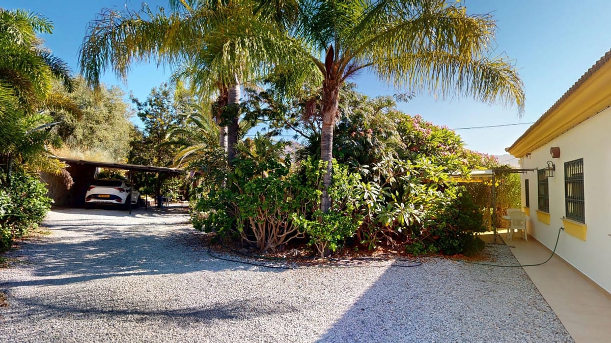 Villa met 4 slaapkamers in Vélez‑Málaga — R5165050 in Vélez-Málaga - foto 3