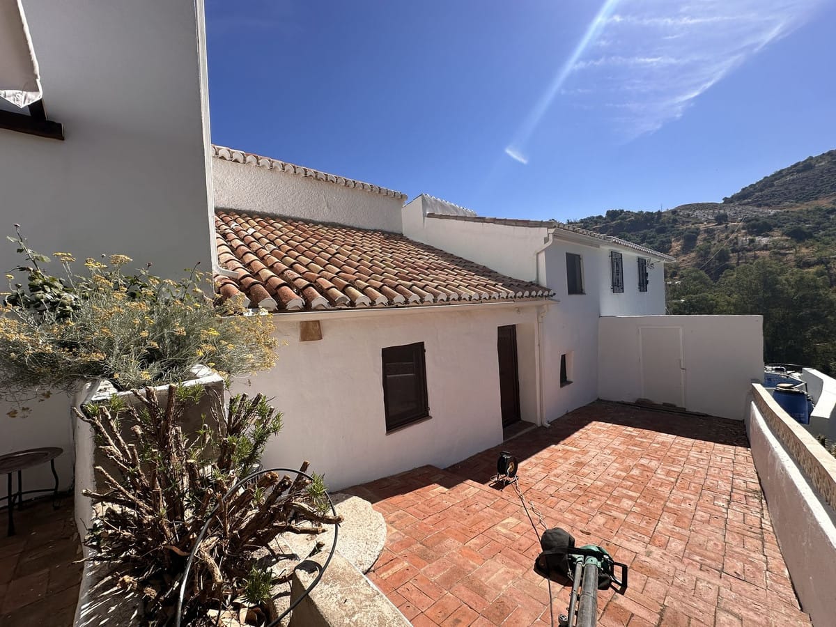 6 bedroom House in Comares in Comares - foto 10