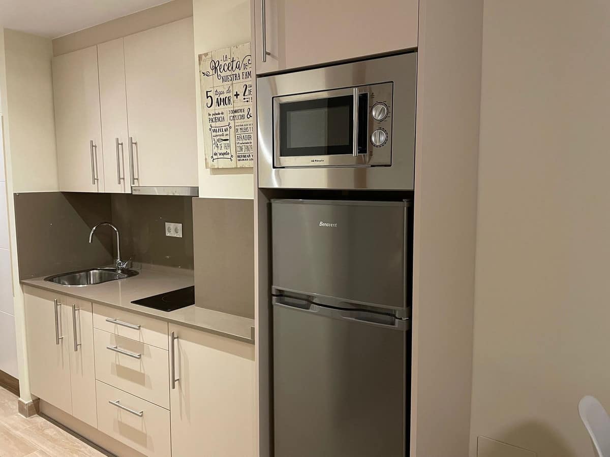 Studio met zeezicht in Torremolinos, volledig gerenoveerd in Torremolinos - foto 6