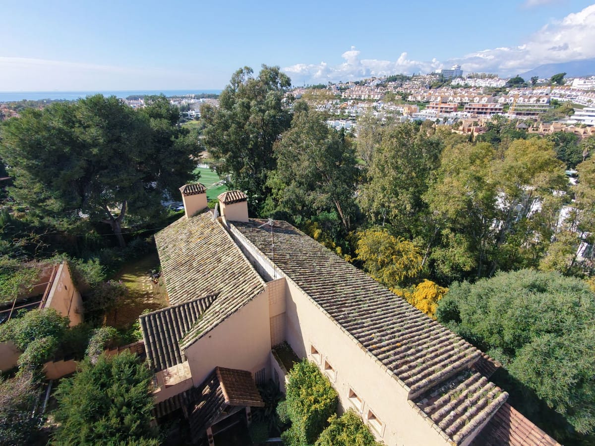 Villa met 6 slaapkamers in Atalaya (Málaga) in Atalaya - foto 2
