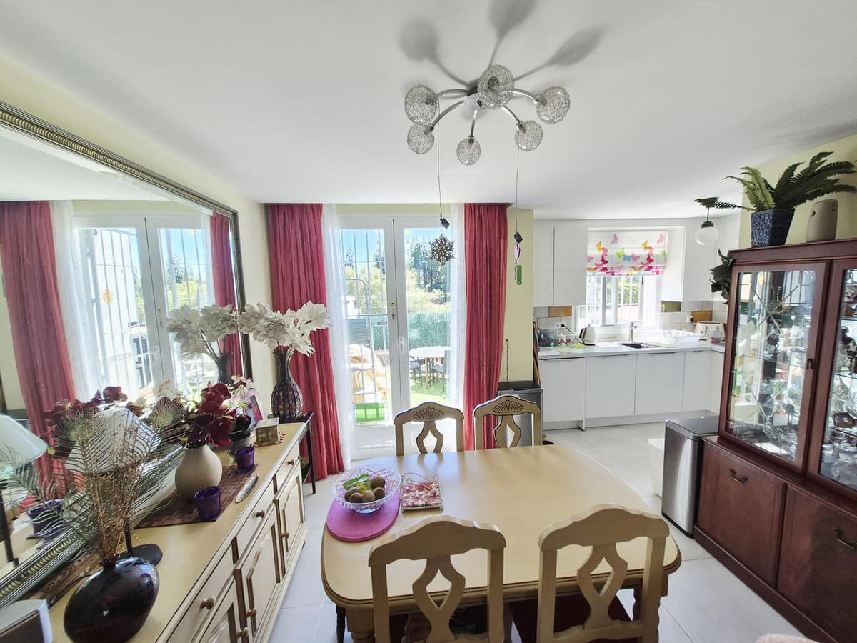 Tussenwoning met 2 slaapkamers in El Chaparral, Málaga in El Chaparral - foto 7