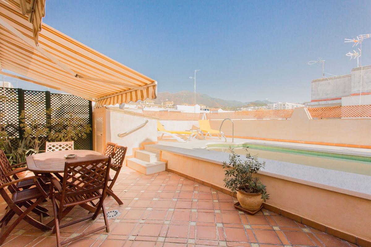 7-slaapkamer stadswoning in Estepona in Estepona - foto 12