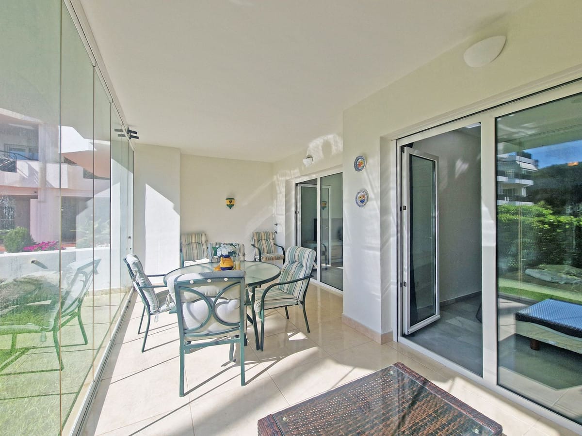 Appartement met 2 slaapkamers aan het strand in Calahonda in Calahonda - foto 11