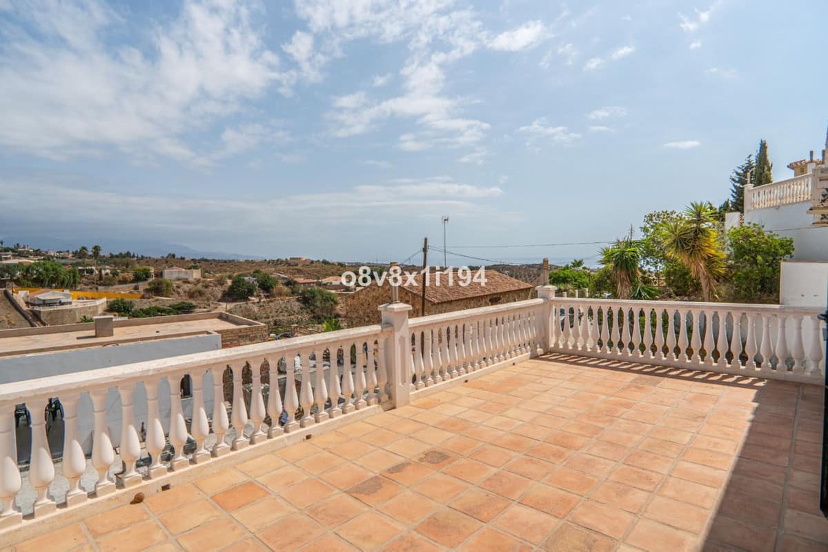 Villa met 5 slaapkamers in Benajarafe in Benajarafe - foto 2