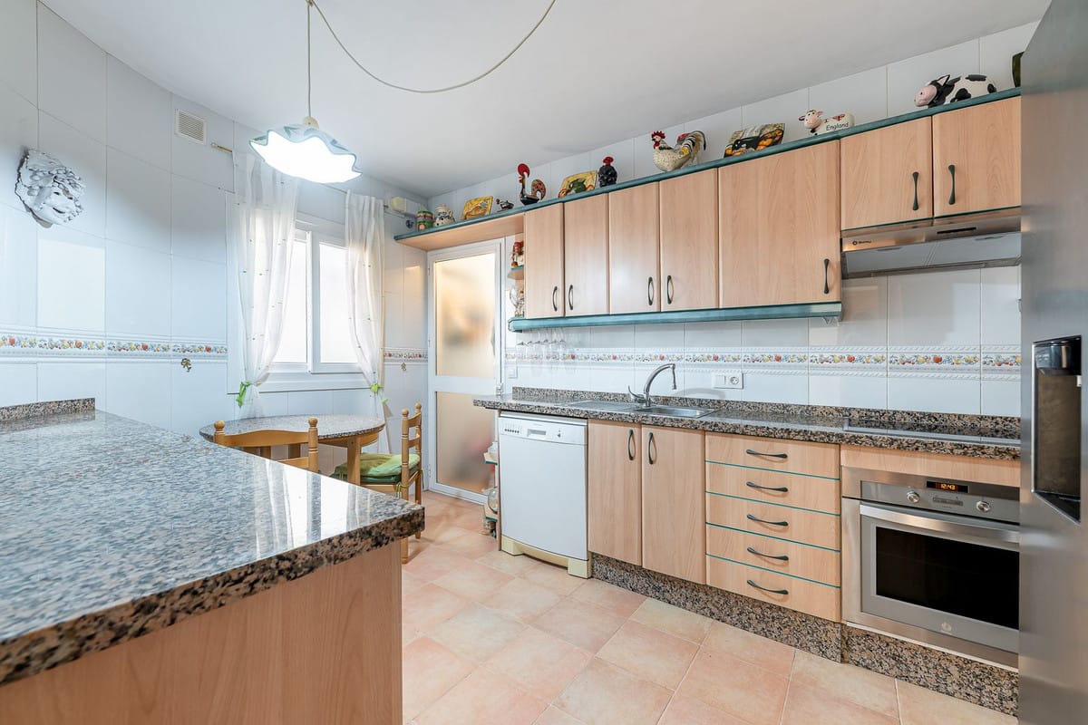 3 bedroom Apartment in Torrequebrada in Torrequebrada - foto 9