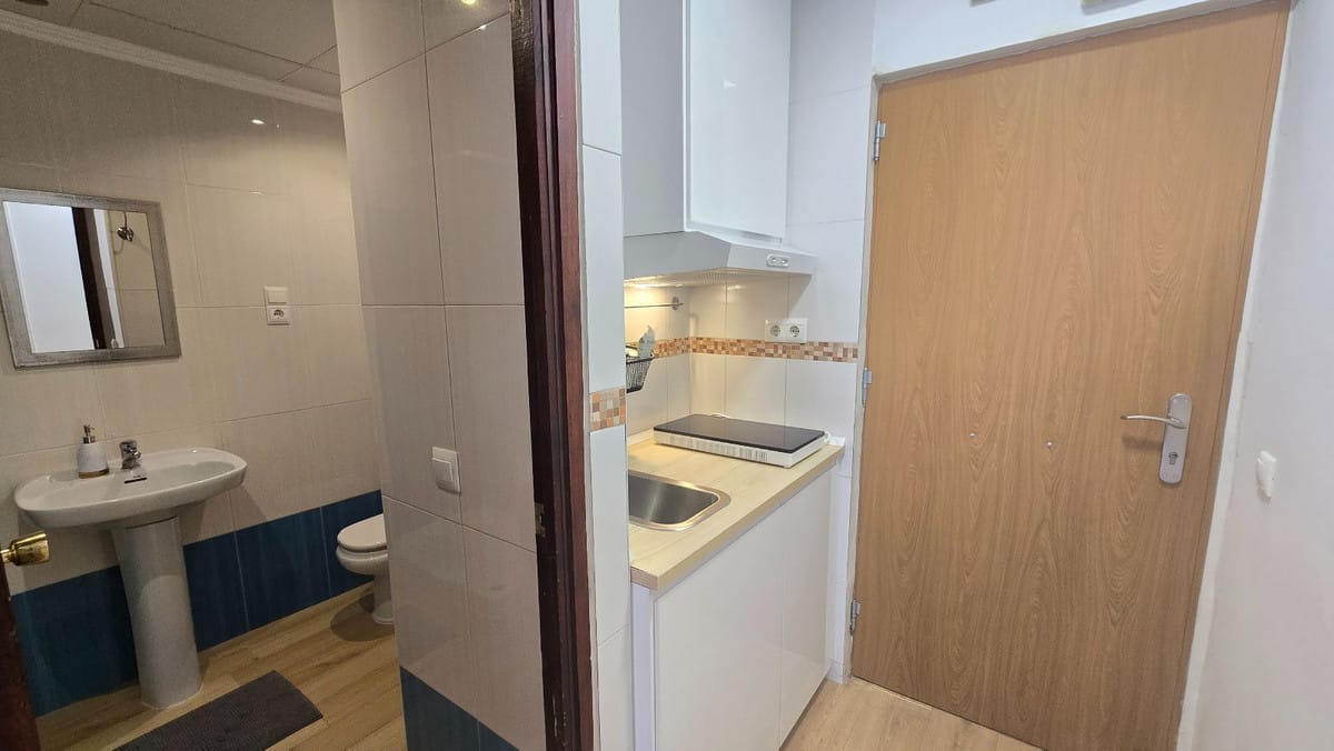 Studio in Torremolinos met toeristische licentie in Torremolinos - foto 7