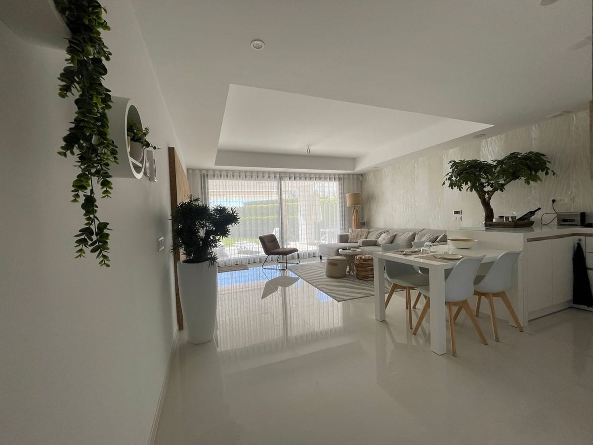 Luxe 2-slaapkamer appartement aan golf in Atalaya, Estepona in Atalaya - foto 12