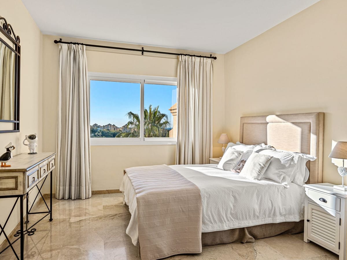 Drie-slaapkamer appartement in Elviria Hills in Elviria - foto 13
