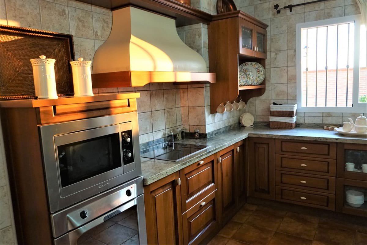 Villa in Vélez-Málaga met 5 slaapkamers in Vélez-Málaga - foto 4