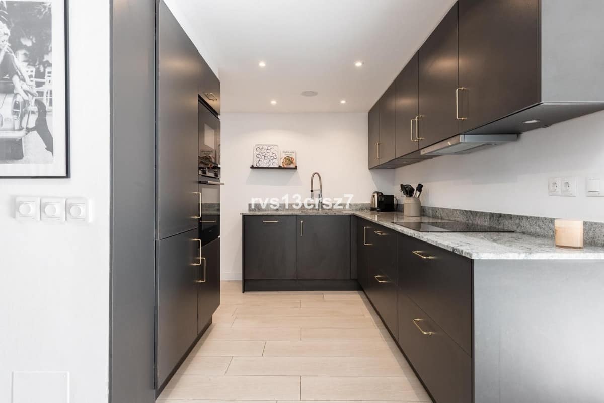 4-slaapkamerappartement in Nueva Andalucía in Nueva Andalucía - foto 9