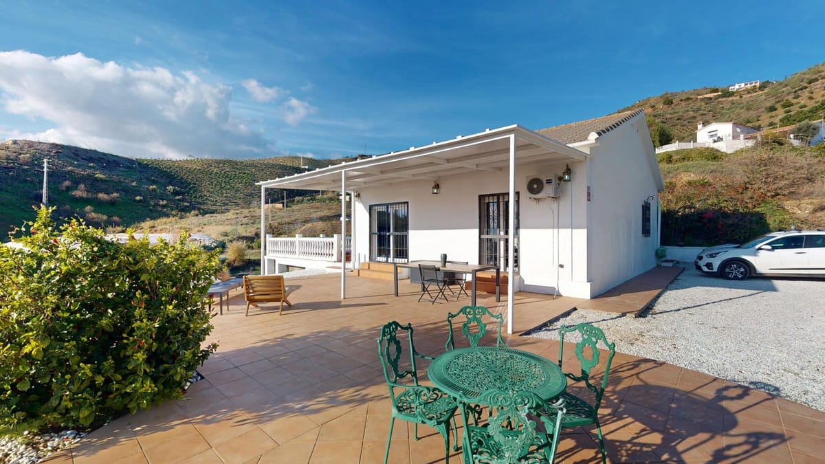 Villa met 2 slaapkamers in Moclinejo in Moclinejo - foto 4