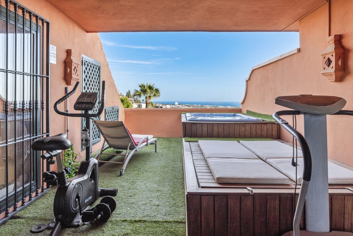 Panoramisch zeezicht duplex penthouse in Monte Halcones in Monte Halcones - foto 13