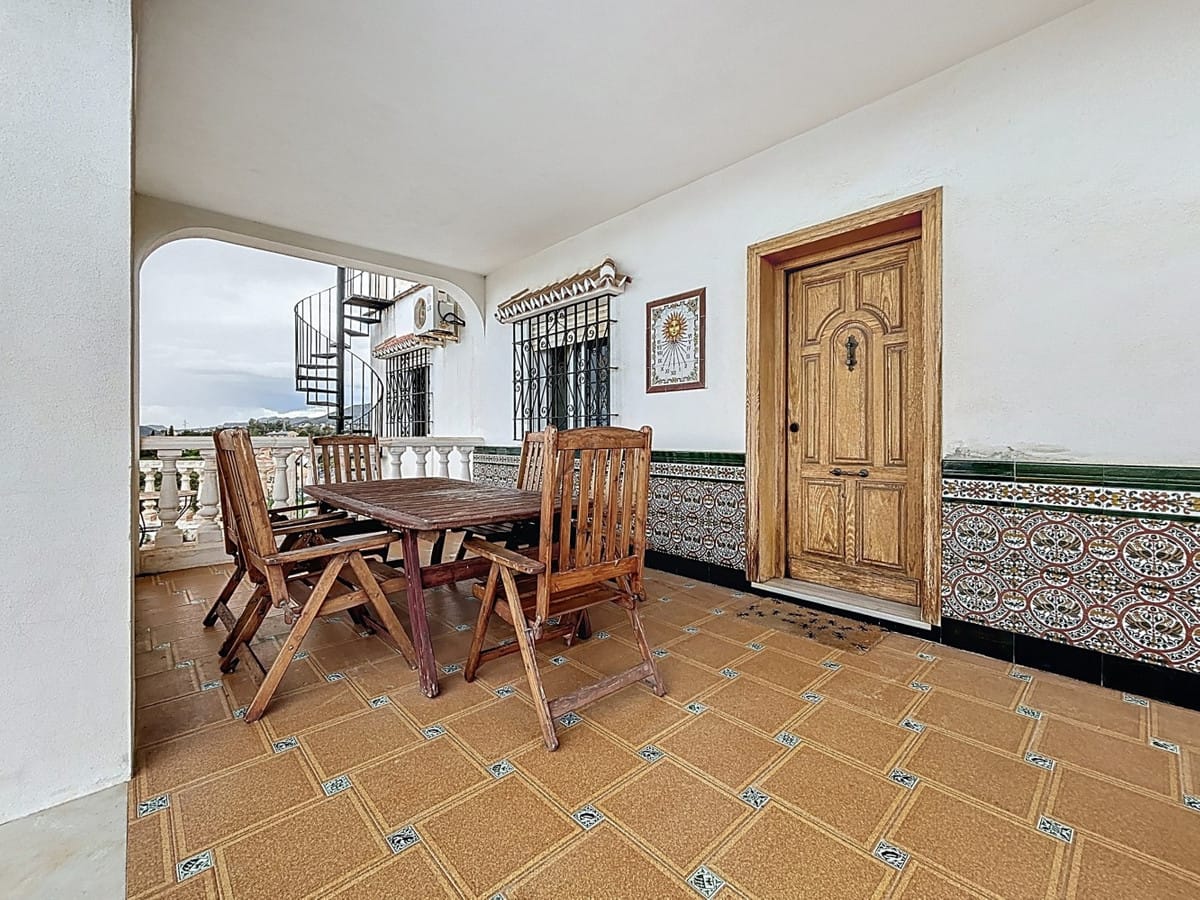 3-slaapkamerchalet in Chilches in Chilches - foto 3