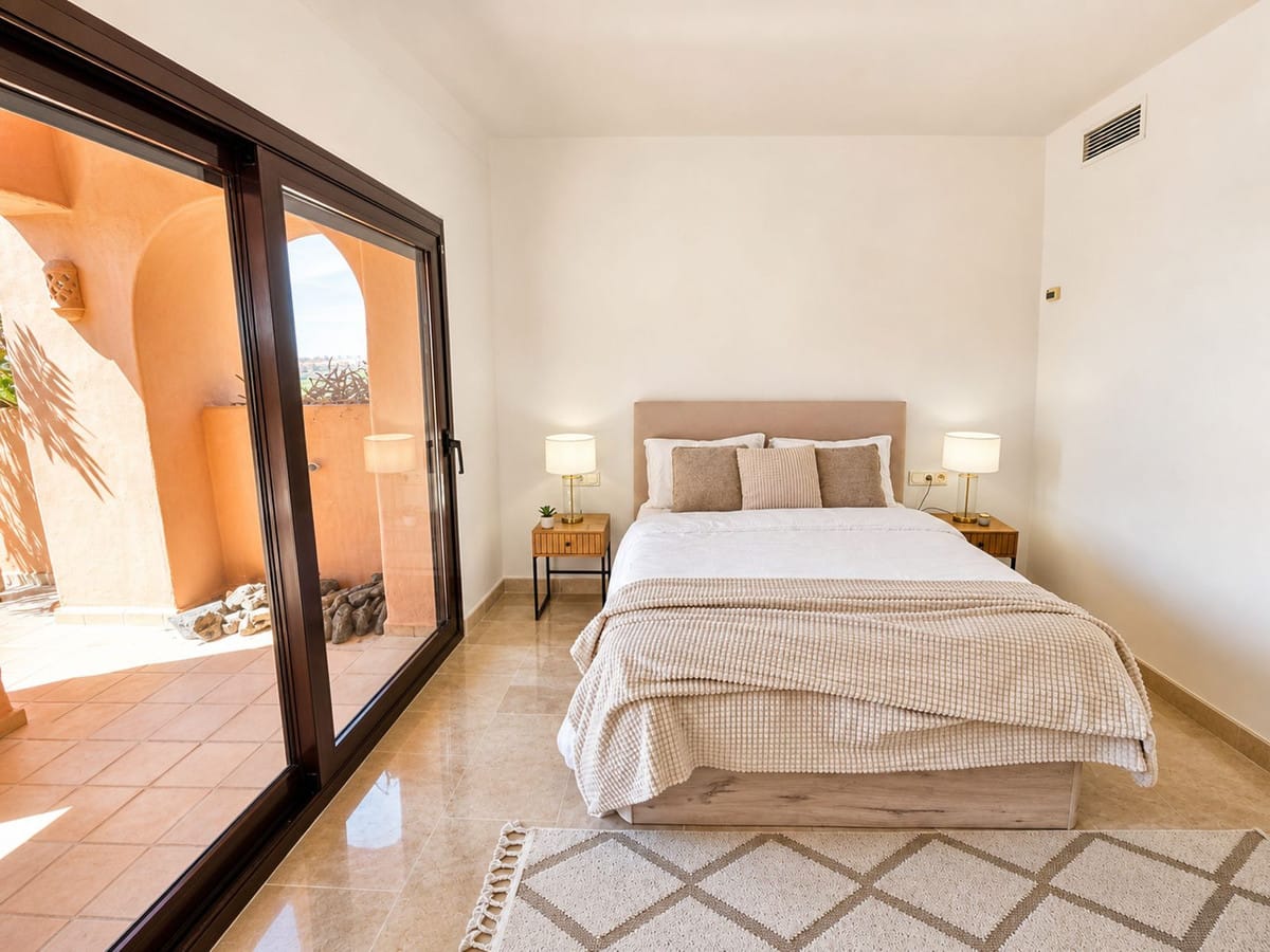 Spectaculair penthouse met zee- en golfbaanuitzicht in San Luis de Sabinillas in San Luis de Sabinillas - foto 9