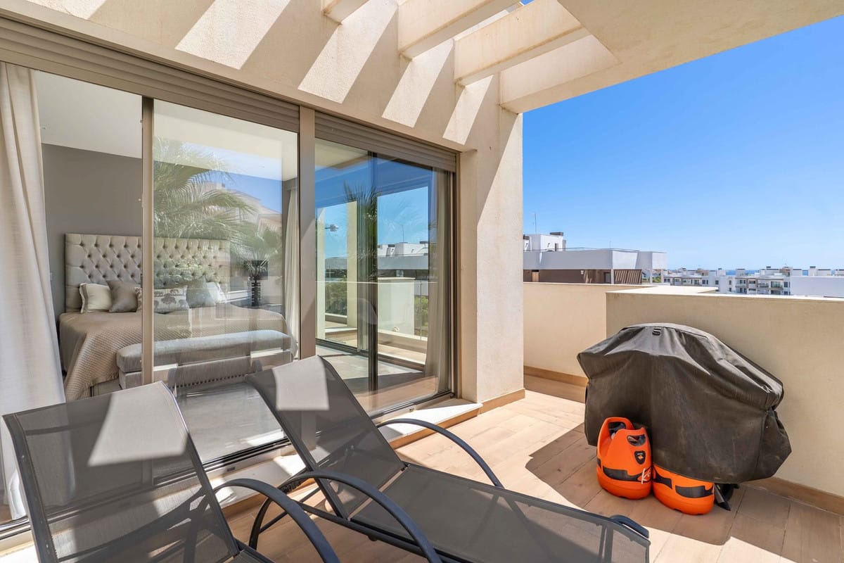 4-slaapkamer penthouse van 270 m² in Estepona in Estepona - foto 14