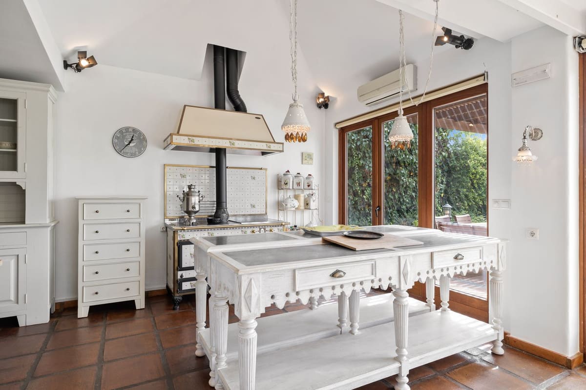 Huis met 6 slaapkamers aan het strand in Marbesa in Marbesa - foto 7