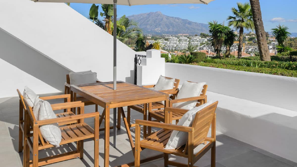 Drie-slaapkamerwoning met zeezicht in Estepona, El Paraíso in Estepona - foto 3