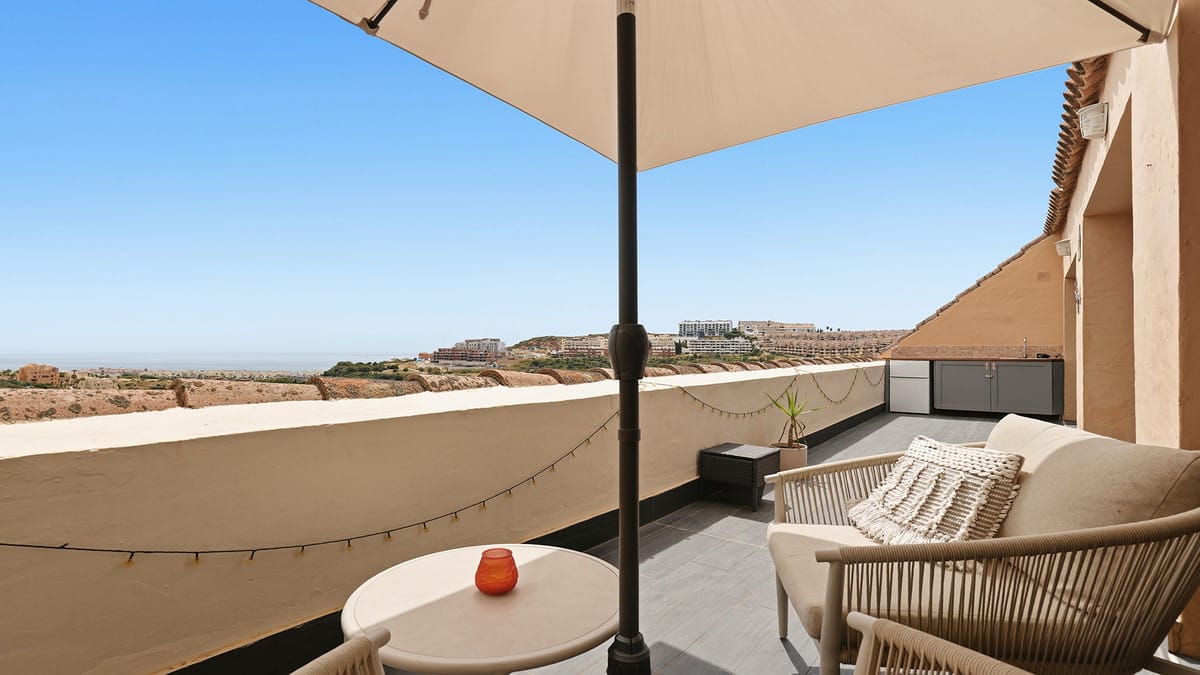 Penthouse met drie slaapkamers in La Duquesa in La Duquesa - foto 2