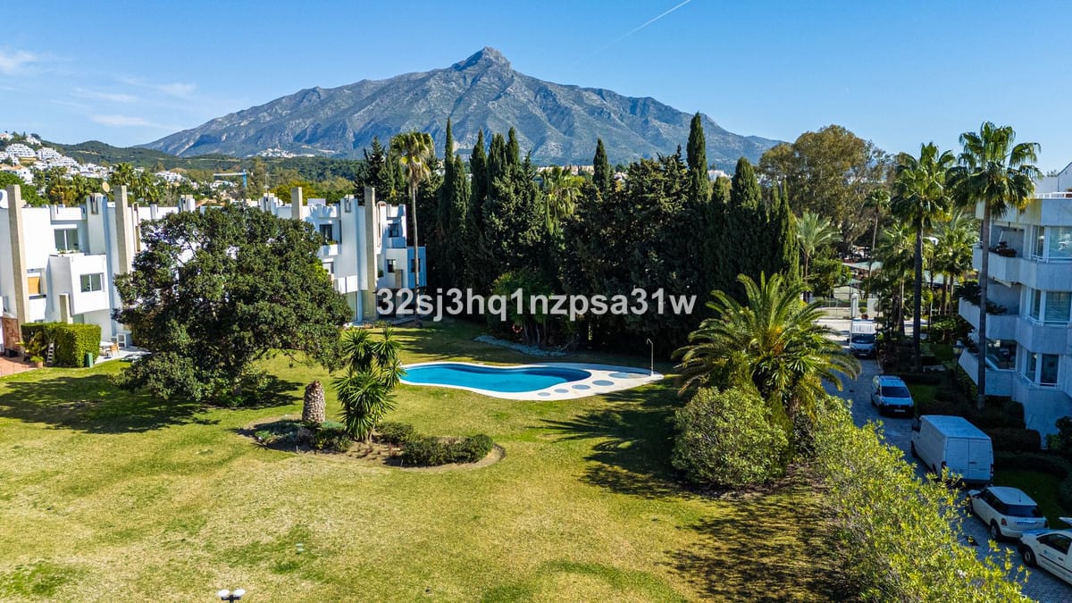 Penthouse met drie slaapkamers in Nueva Andalucía, Marbella Golfvallei in Nueva Andalucía - foto 17