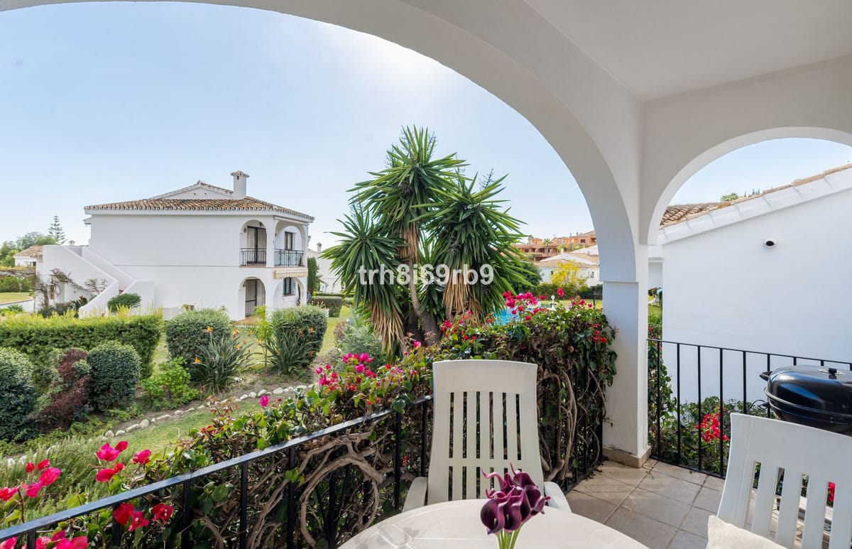 Charmant appartement in Pueblo Cortés del Golf, Benahavís in Benahavís - foto 18