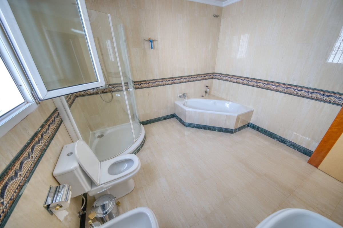 Villa met 4 slaapkamers in Benalmádena in Benalmadena - foto 18