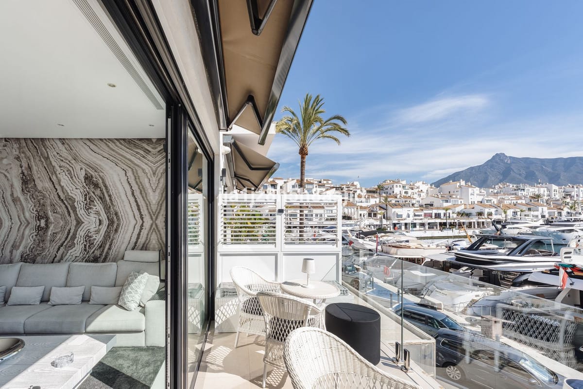 2 bedroom Apartment in Puerto Banús in Puerto Banús - foto 3