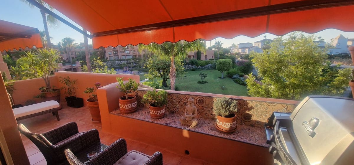 1 bedroom Apartment in New Golden Mile in New Golden Mile - foto 19