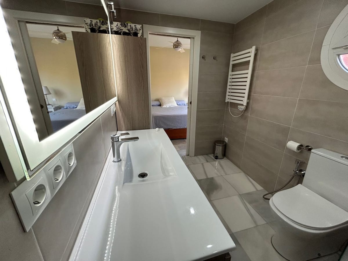 Hoekwoning met grote privétuin in Lomas de Monte Biarritz, Atalaya in Atalaya - foto 20