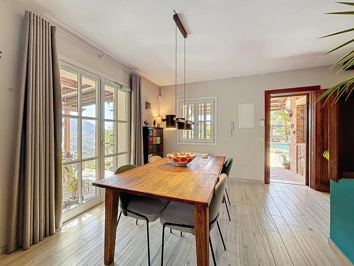 4-slaapkamer villa in Alcaucín in Alcaucín - foto 11