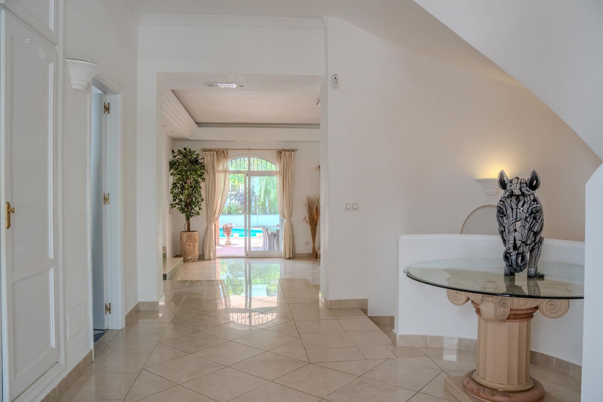Villa met zes slaapkamers in Benahavís in Benahavís - foto 14