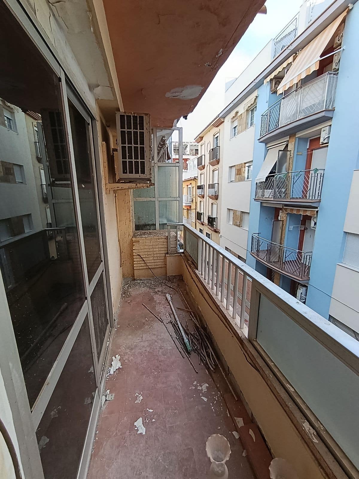 Geheel gebouw voor renovatie in Fuengirola – 150 meter van de zee in Fuengirola - foto 3