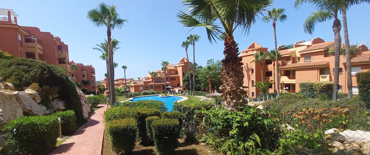 2 bedroom Apartment in Reserva De Marbella in Reserva de Marbella - foto 9