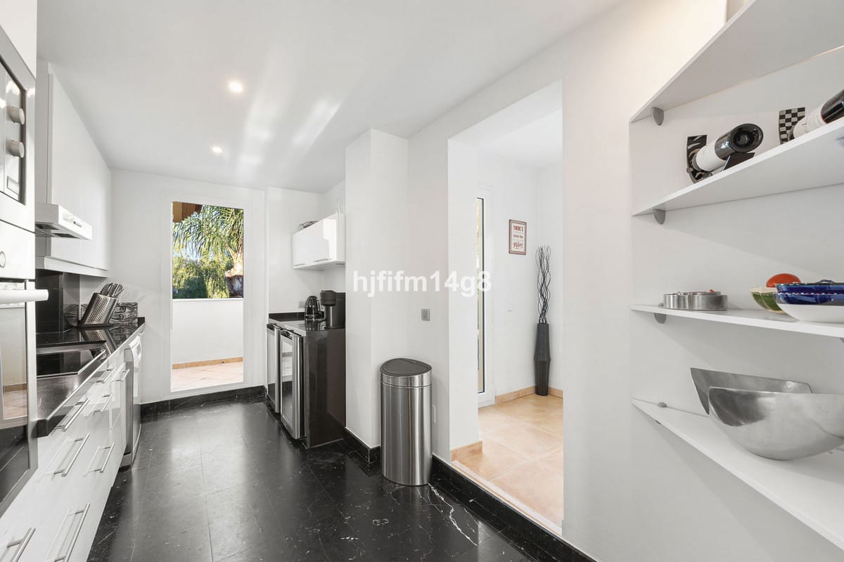 3-slaapkamer penthouse in Nueva Andalucía in Nueva Andalucía - foto 8