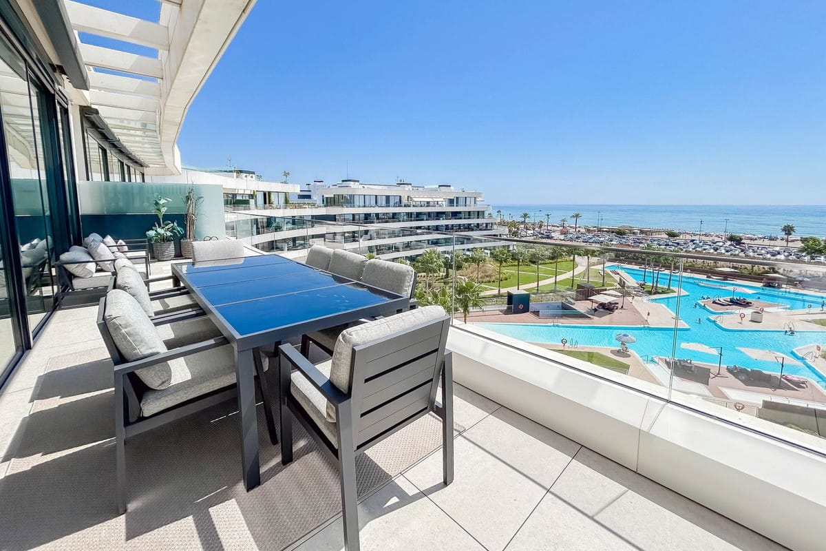 3 bedroom Apartment in Torremolinos in Torremolinos - foto 8