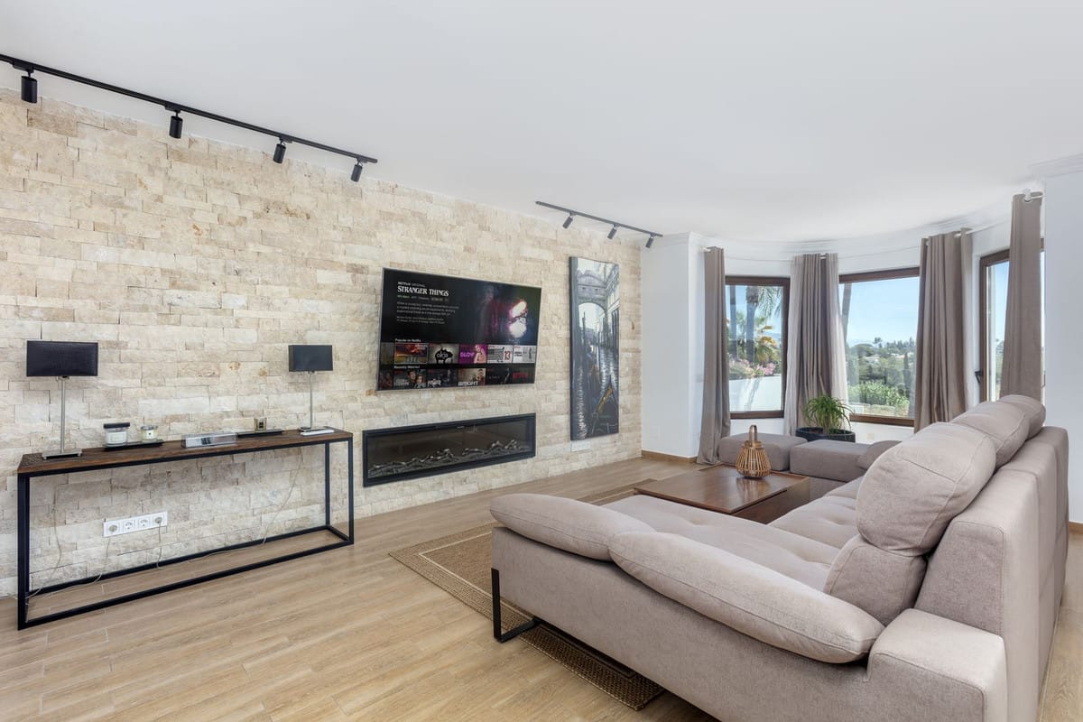 6 bedroom House in Estepona in Estepona - foto 3
