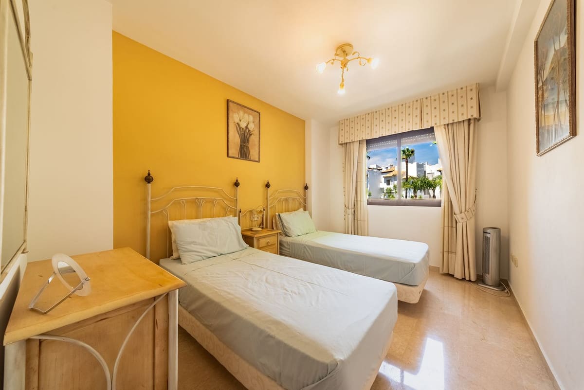 Elegant 2-slaapkamer appartement te koop in Terrazas de Costalita, Estepona in Costalita - foto 14