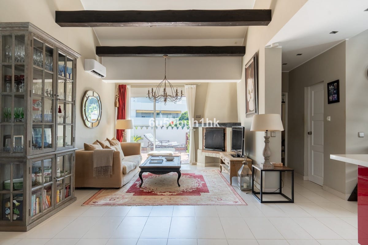 Twee-slaapkamer appartement in Nueva Andalucía in Nueva Andalucía - foto 6