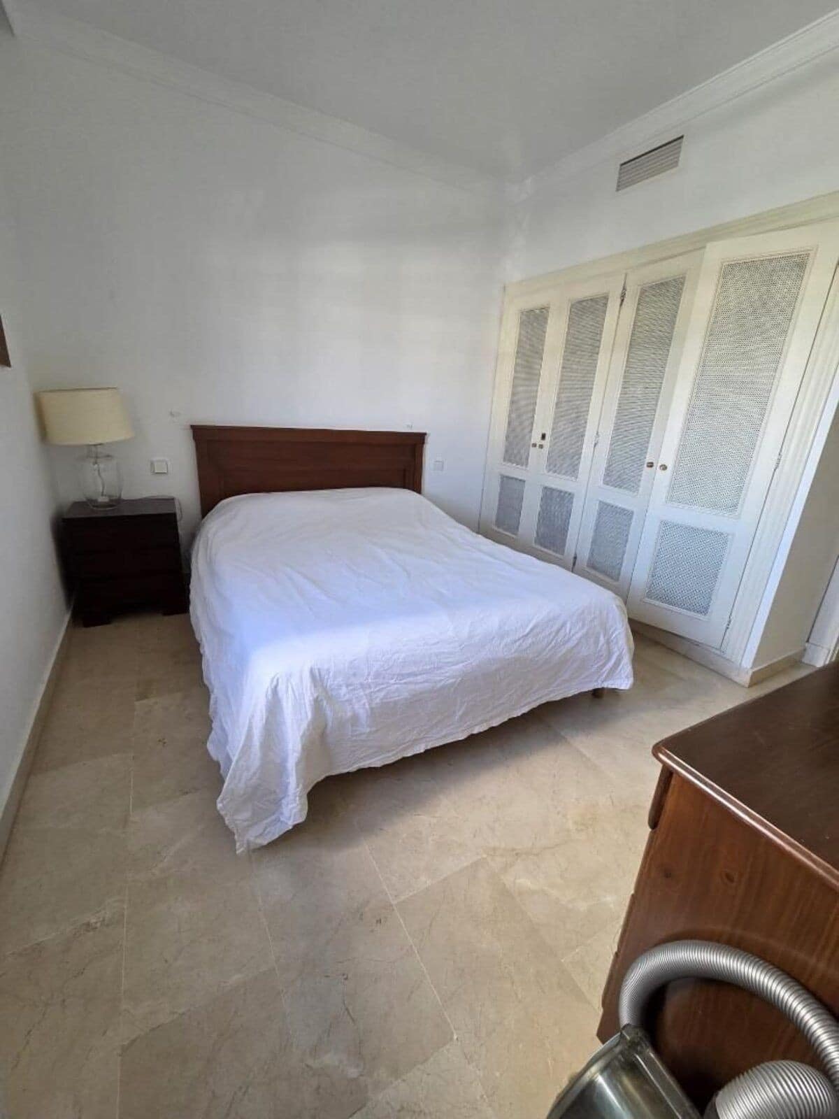 Twee-slaapkamerappartement in Marbella in Marbella - foto 15