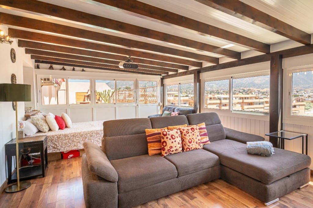 2-slaapkamer penthouse met panoramisch uitzicht in Las Lagunas, Mijas in Las Lagunas - foto 8