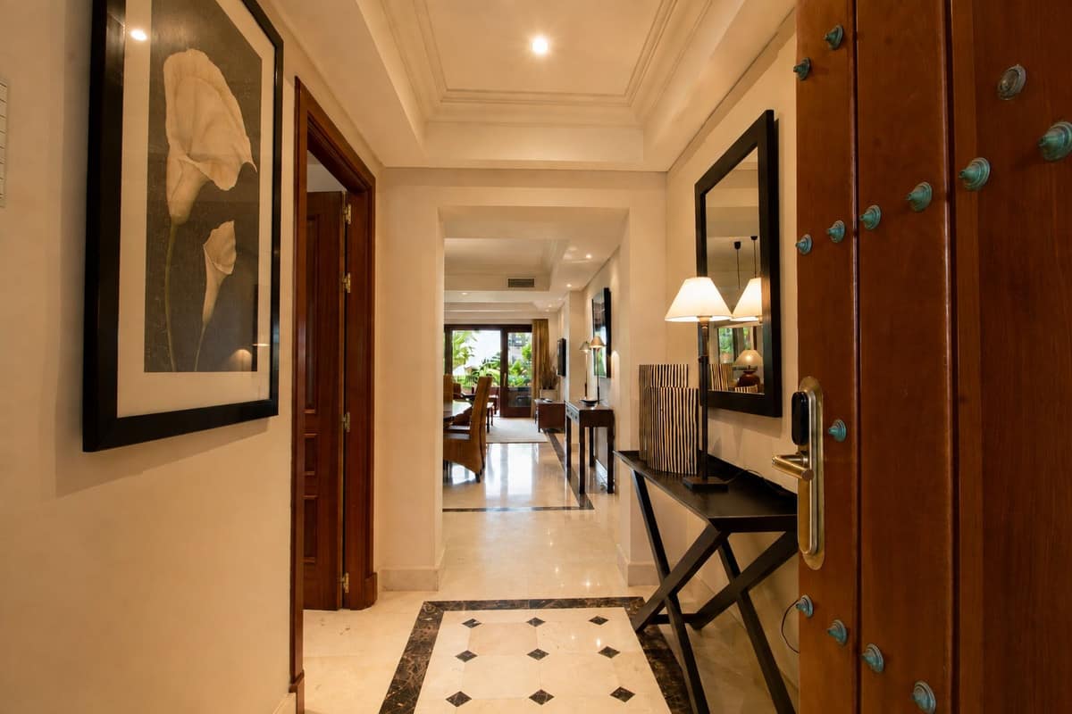 2-slaapkamer appartement met privé tuin in Estepona in 36.4268068 - foto 7