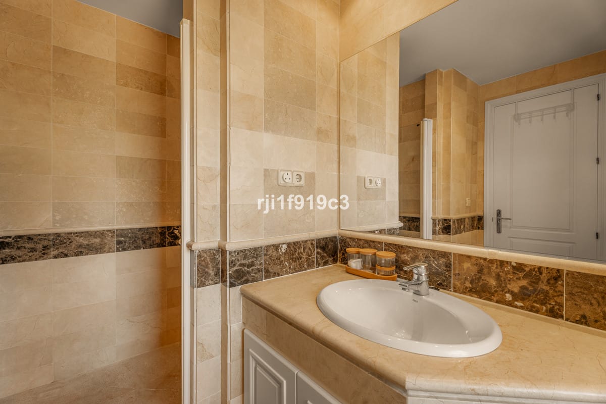 3-slaapkamer appartement in Elviria Hills in Elviria - foto 11